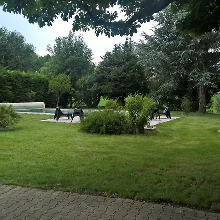 Guest house Chambres D'hotes L'echappee Belle